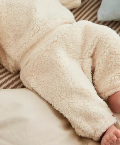TAO Pantalon sarouel écru en sherpa bébé